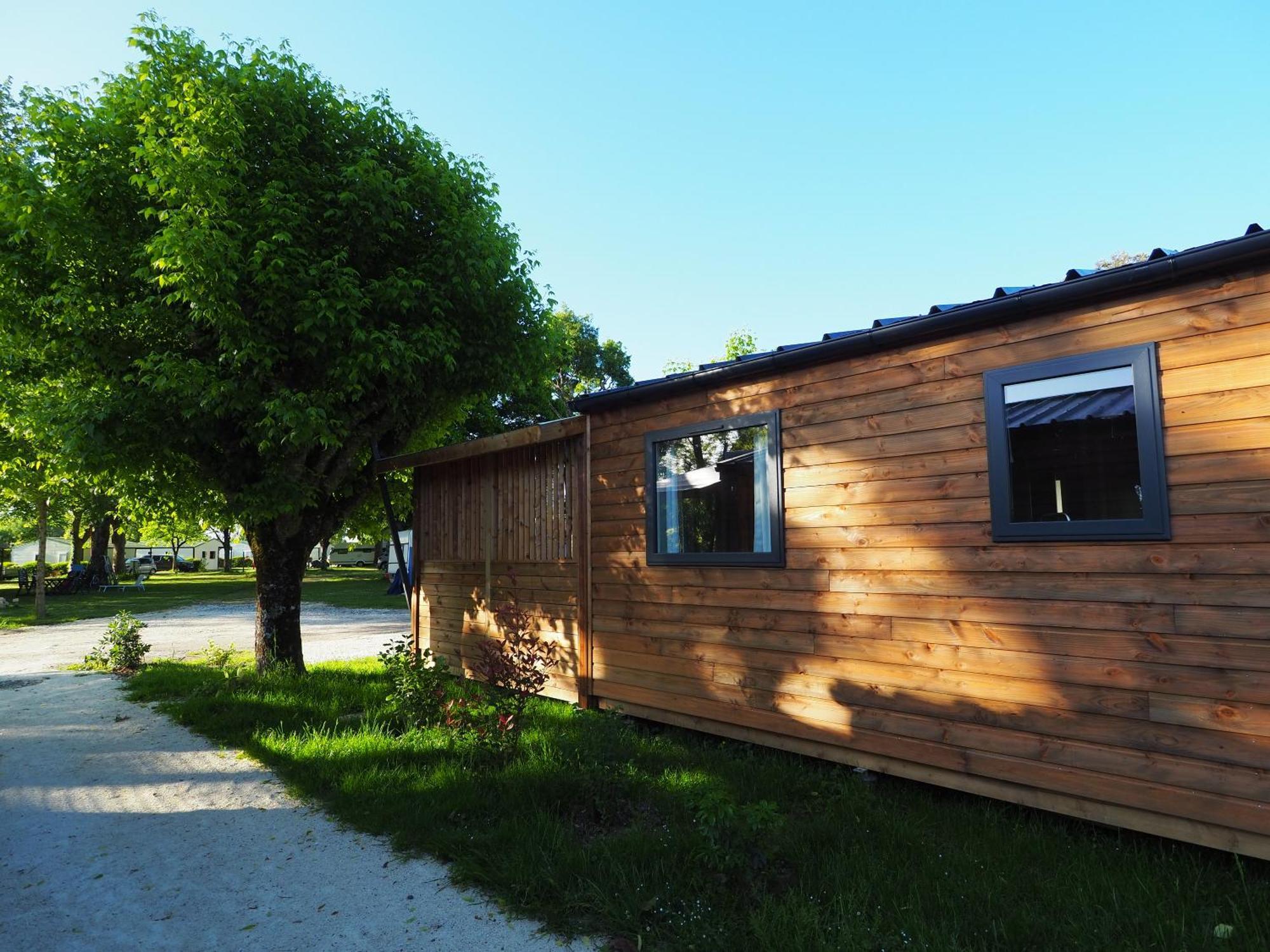 Camping Le Sorlut Cozes Bagian luar foto