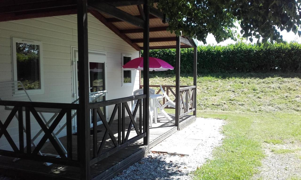Camping Le Sorlut Cozes Bagian luar foto