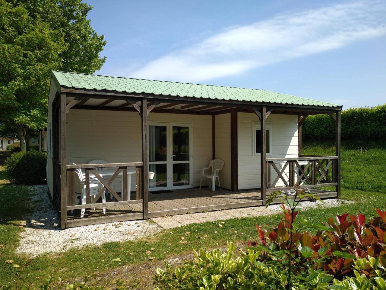 Camping Le Sorlut Cozes Bagian luar foto