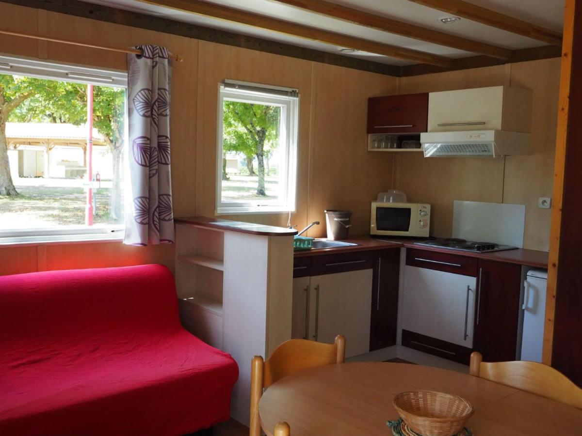 Camping Le Sorlut Cozes Bagian luar foto